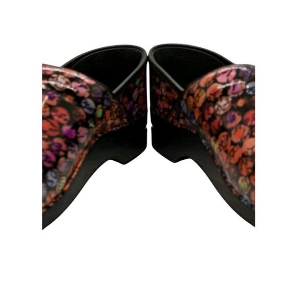 Dansko Women's Clogs Viola Dot Script Rainbow 42/11.5-12 Nurse Medical Clinical - Picture 5 of 10